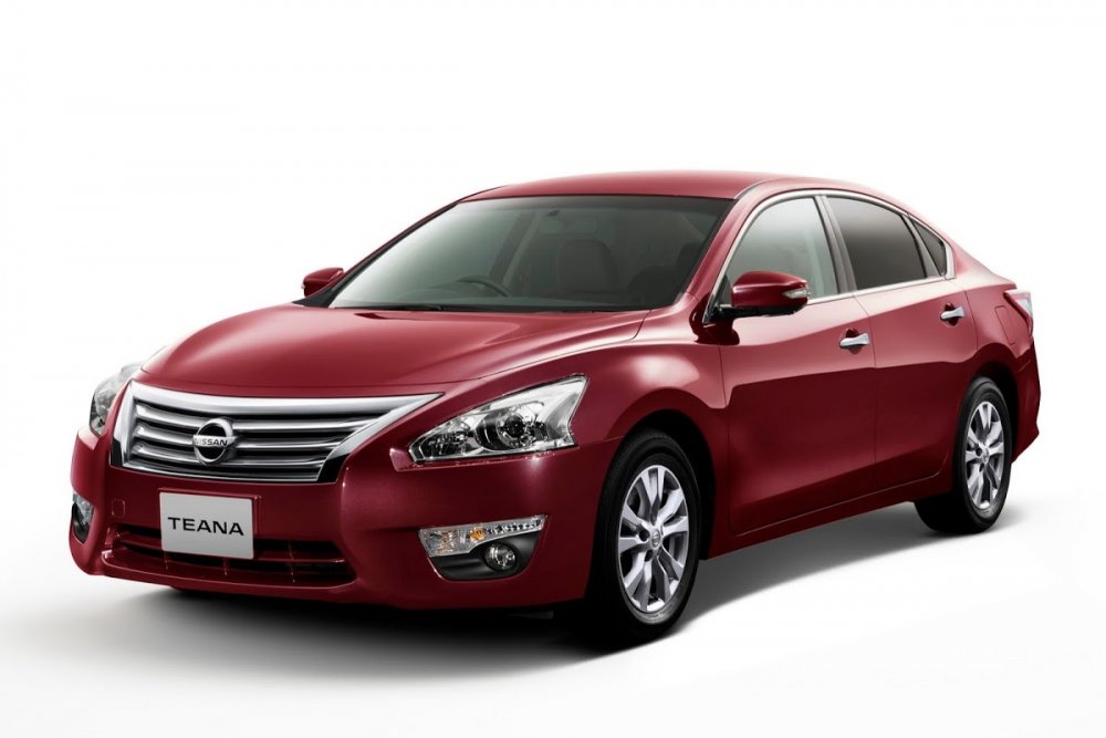 Nissan Teana 2022