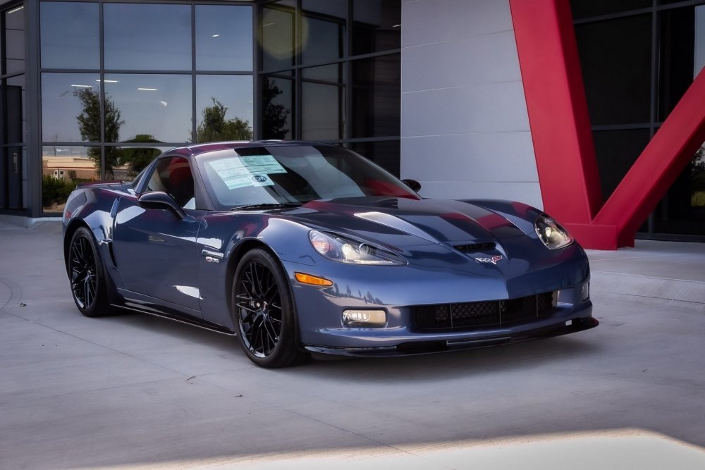 Chevrolet Corvette z06 Black