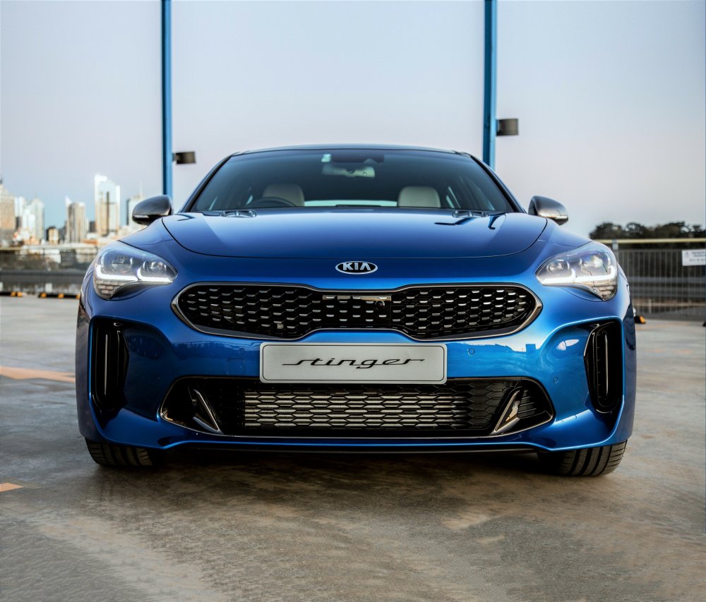 Kia Stinger Red 2022