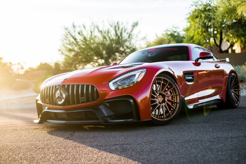 Мерседес GTS AMG 2019