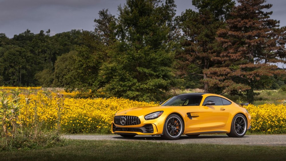 Mercedes Benz AMG gt 2015