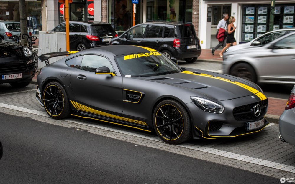 Mercedes AMG gt12