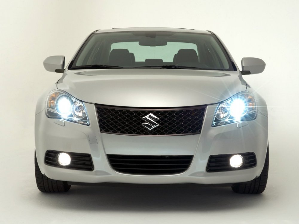 Suzuki Kizashi реснички