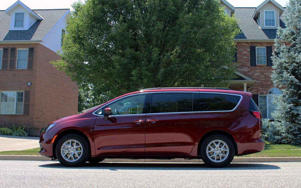 Chrysler Pacifica 2017