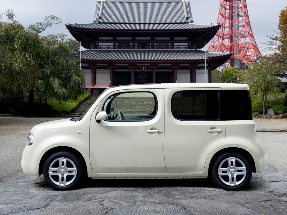 Nissan Cube 11