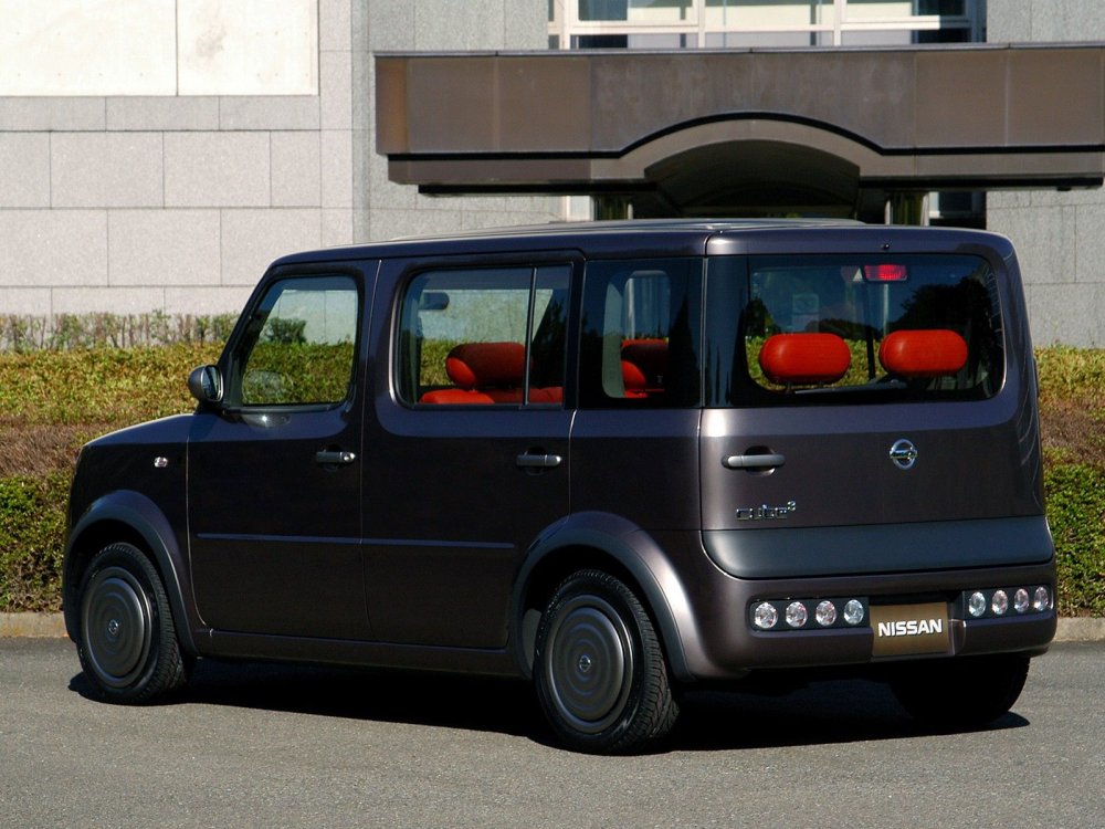 Nissan Cube 200