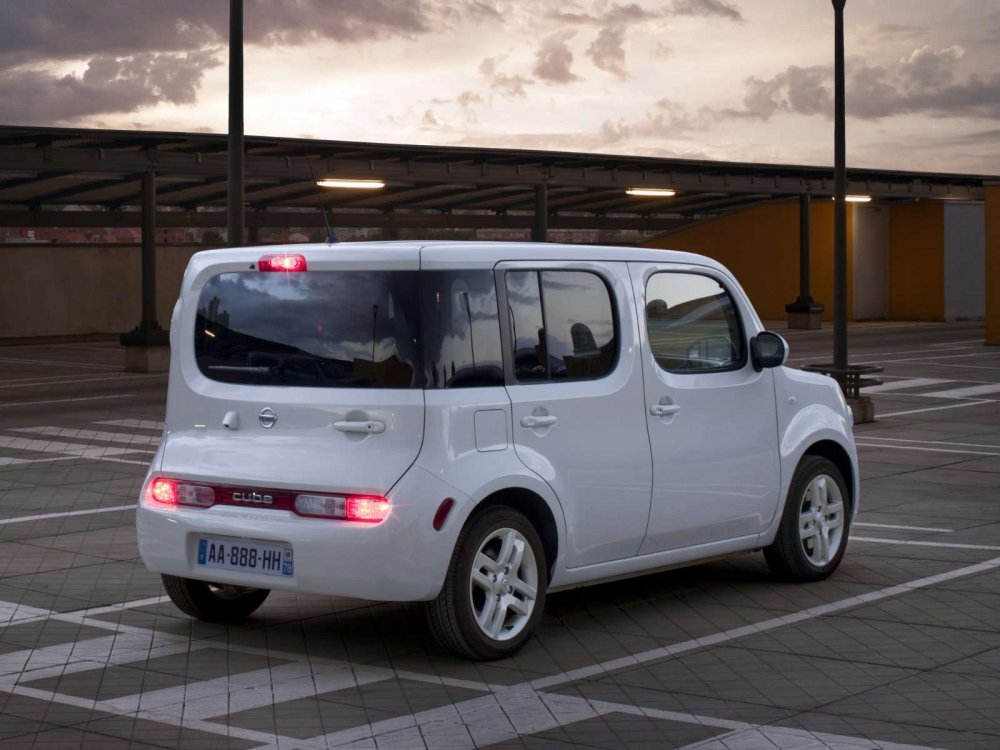 Hi-q Nissan Cube z11