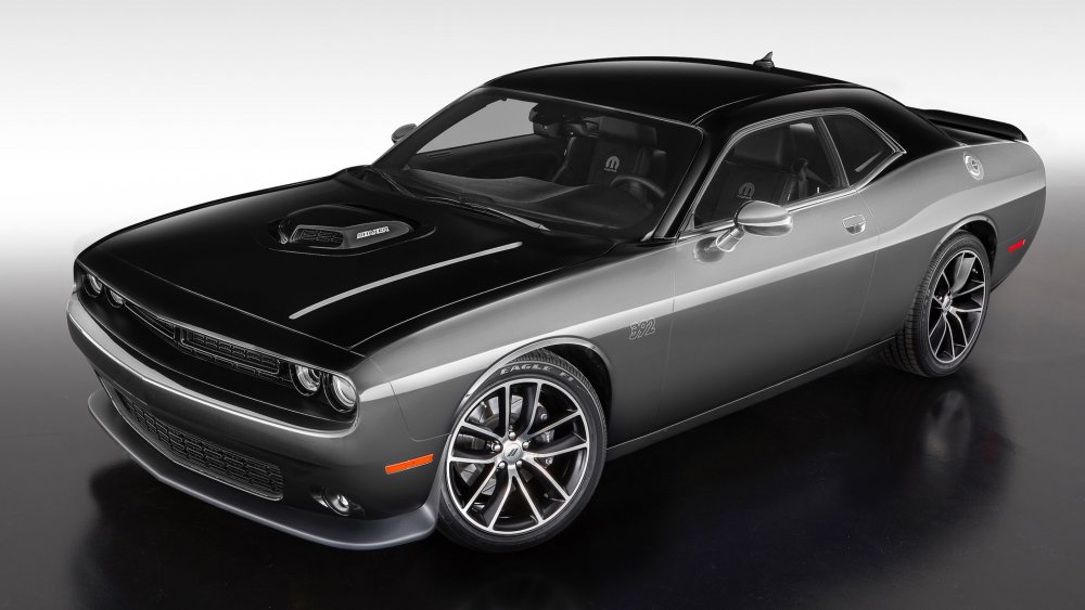 Dodge Challenger Mopar