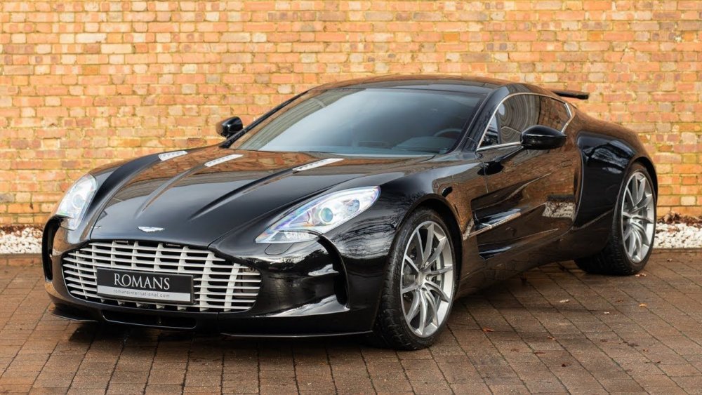 Aston Martin one-77