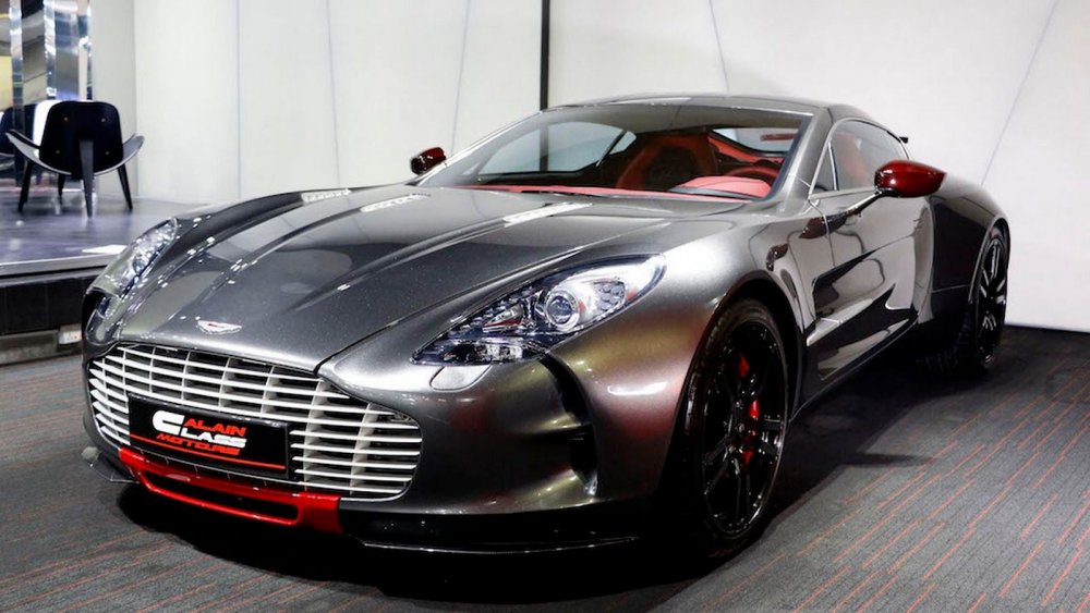 Aston Martin one 77 2012