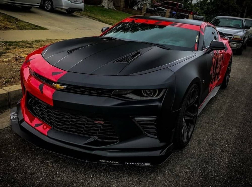 Chevrolet Camaro черный матовый