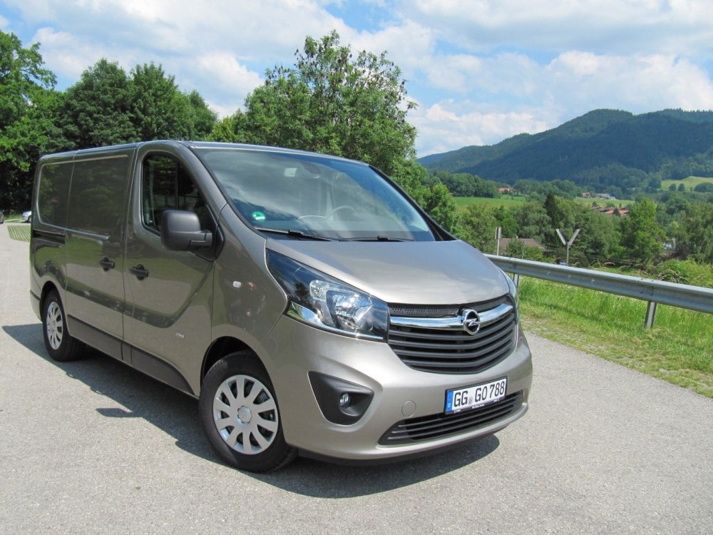 Opel Vivaro 2016