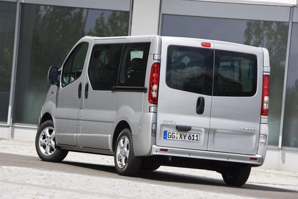 Opel Vivaro Combi