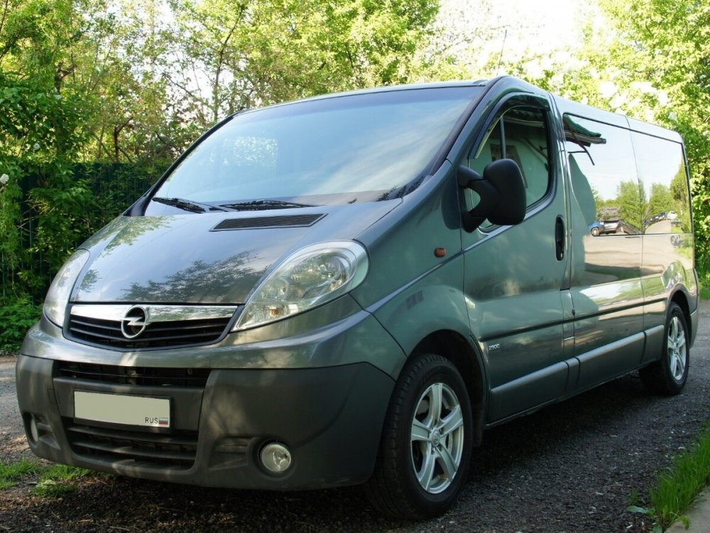 Opel Vivaro 2012