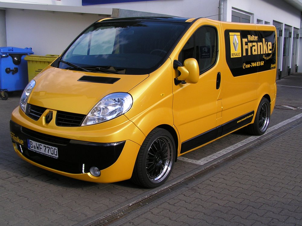 Renault Trafic Рено трафик