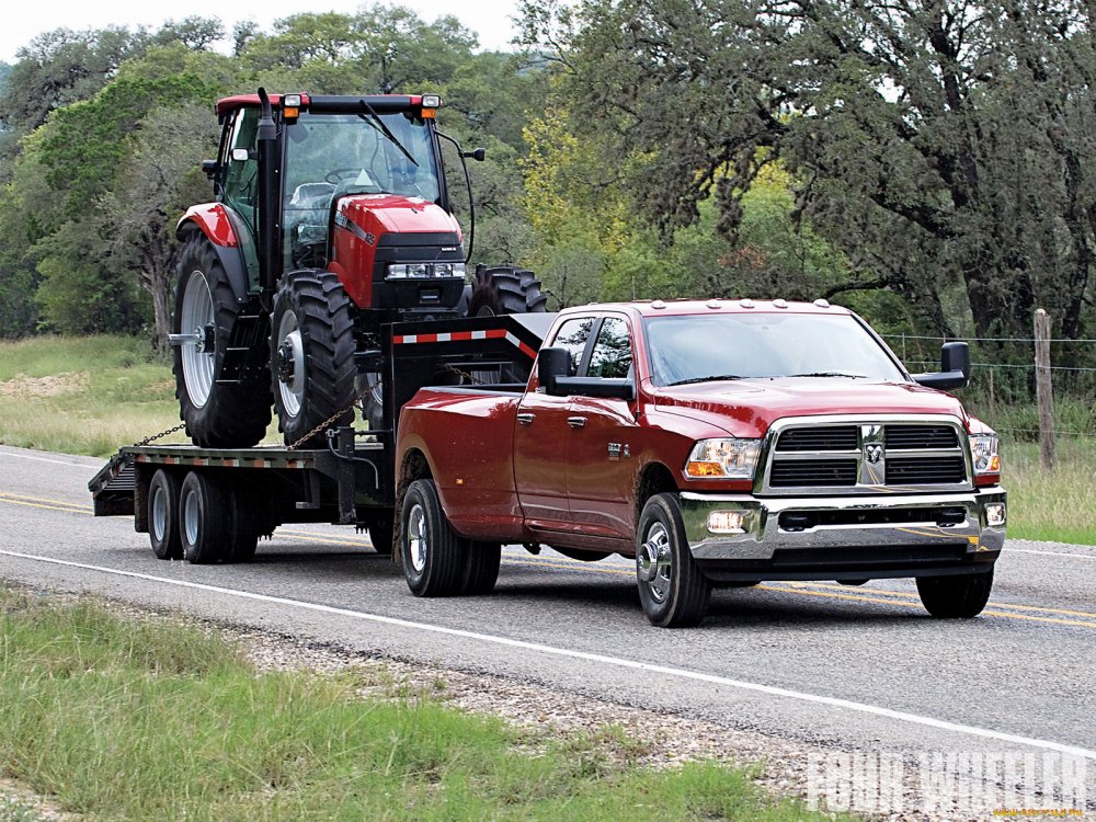 Dodge Ram 2500 с прицепом