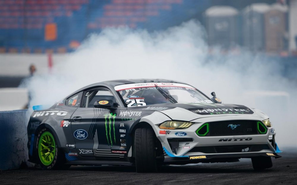 Ford Mustang RTR Drift