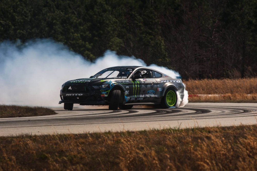 Ford Mustang RTR Drift