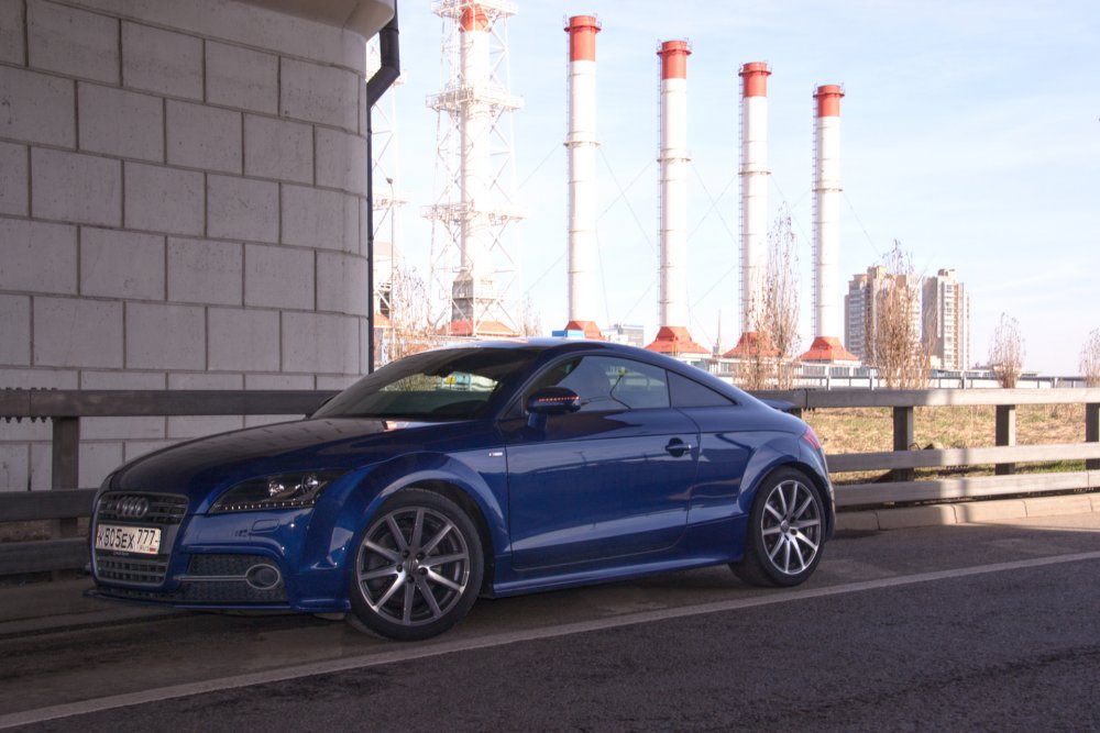 Audi TT 2021 синяя