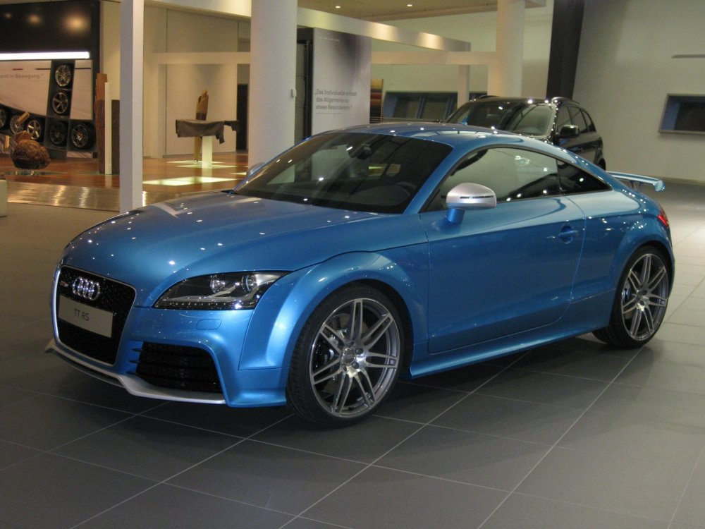 Audi TT RS Blue