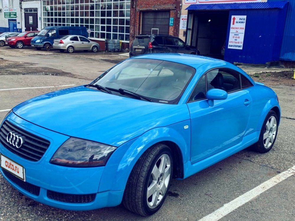 Audi tt синий