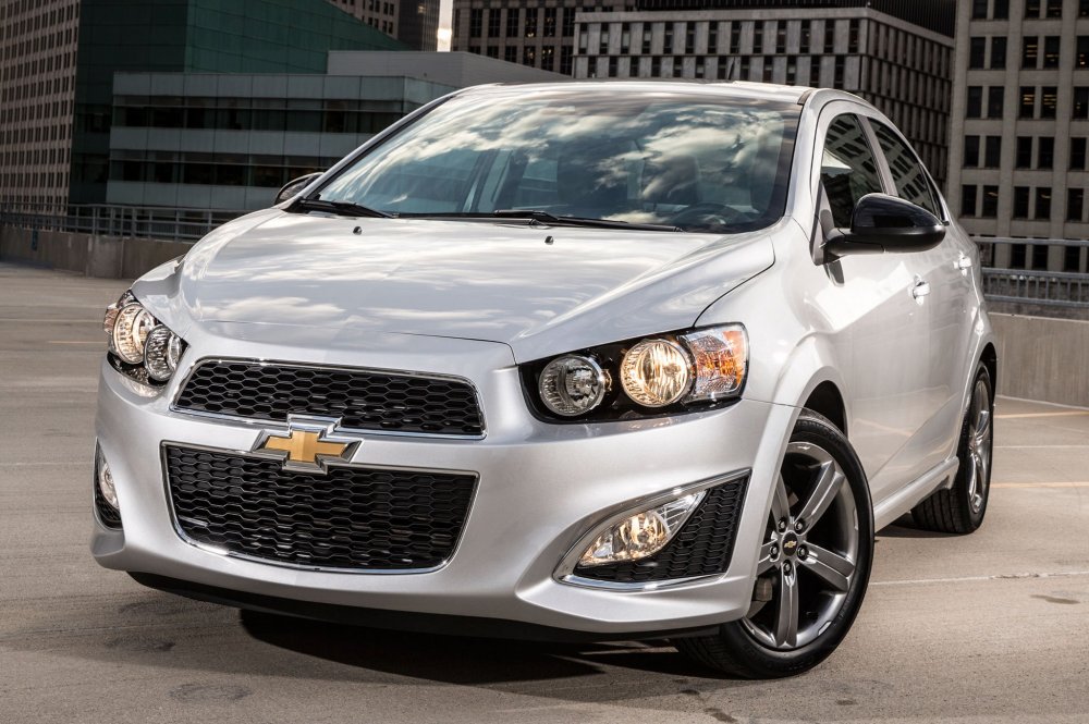 Chevrolet Aveo 2012 белый