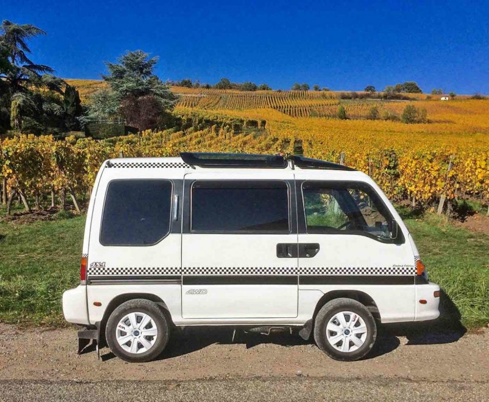 Автомобиль subaru libero