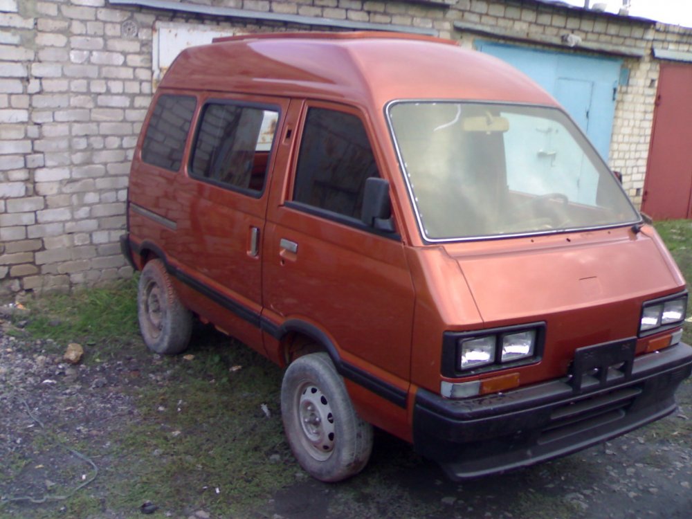 Subaru libero, 1990