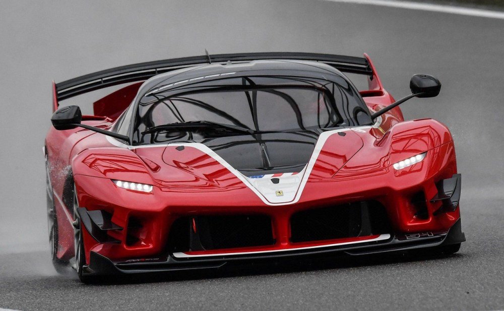 FXX машина