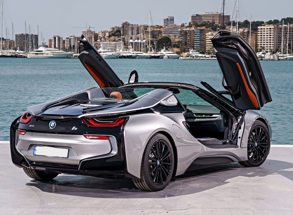 2019 BMW i8 Roadster