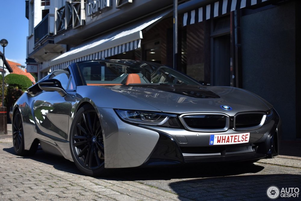 BMW i8 Roadster 2021