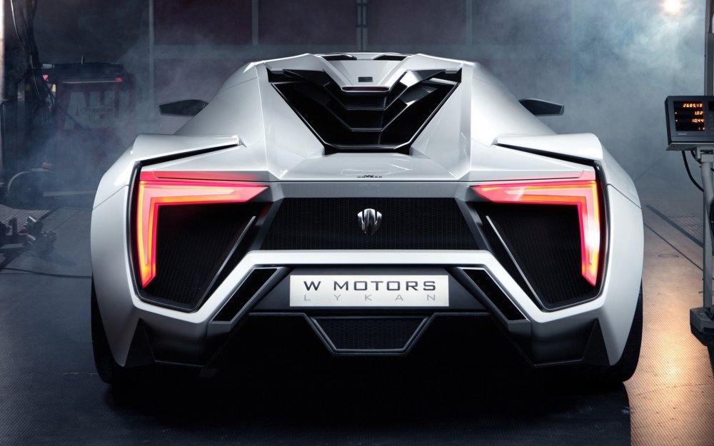 W Motors Lykan Hypersport