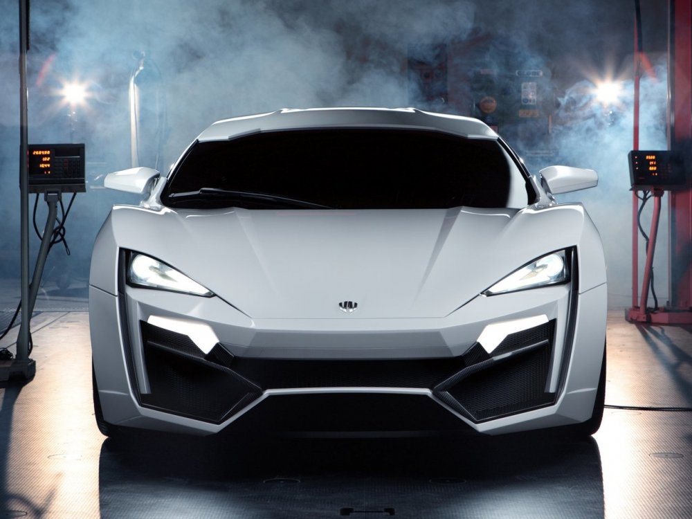 2014 W Motors Lykan Hypersport