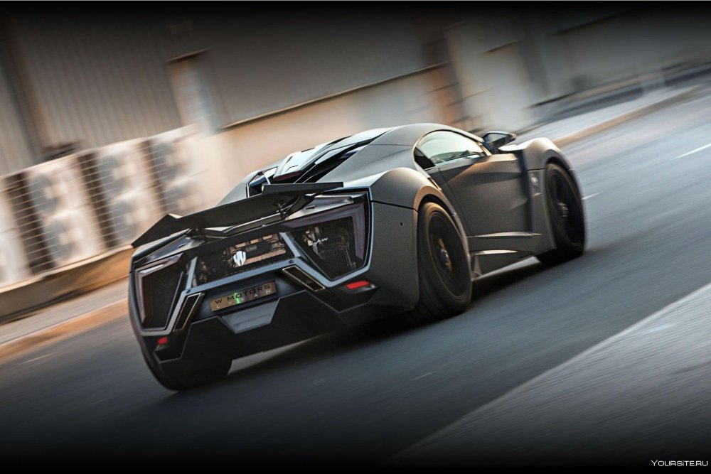 2016 W Motors Lykan Hypersport