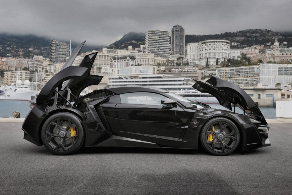 2014 W Motors Lykan Hypersport