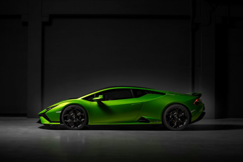 Lamborghini Huracan 4л