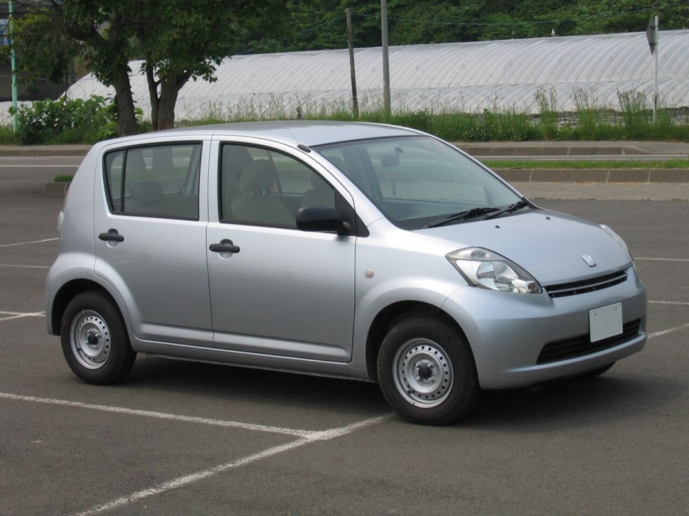 Toyota passo i (c10)