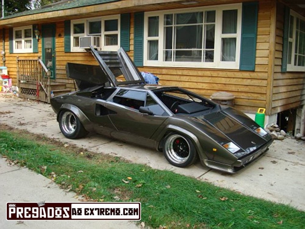 Wooden Lamborghini Countach