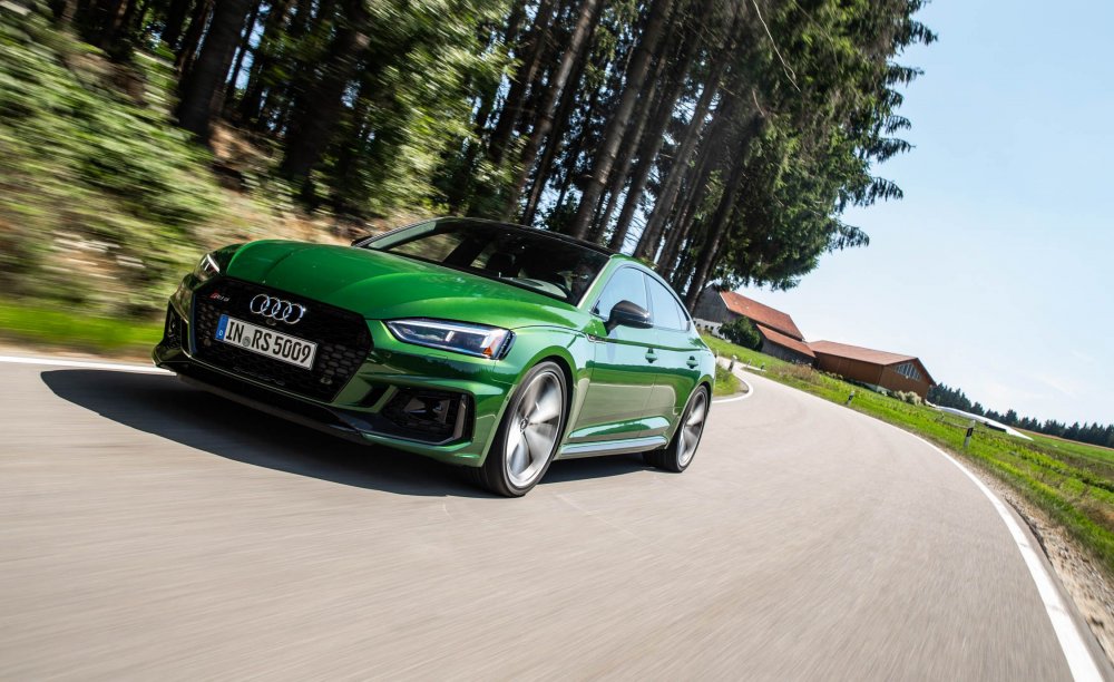 Audi a5 Sportback зеленая