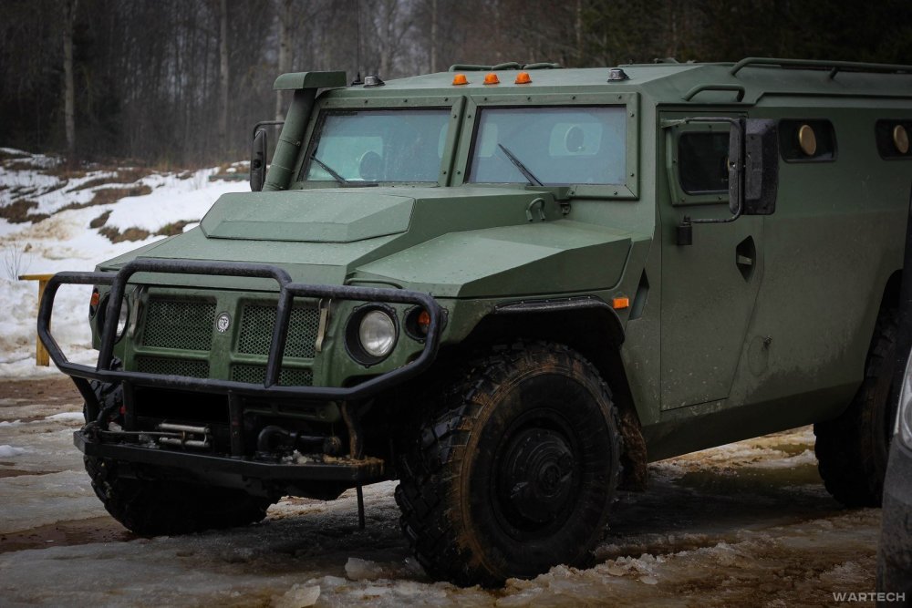 Внедорожник «тигр» (ГАЗ-2330)