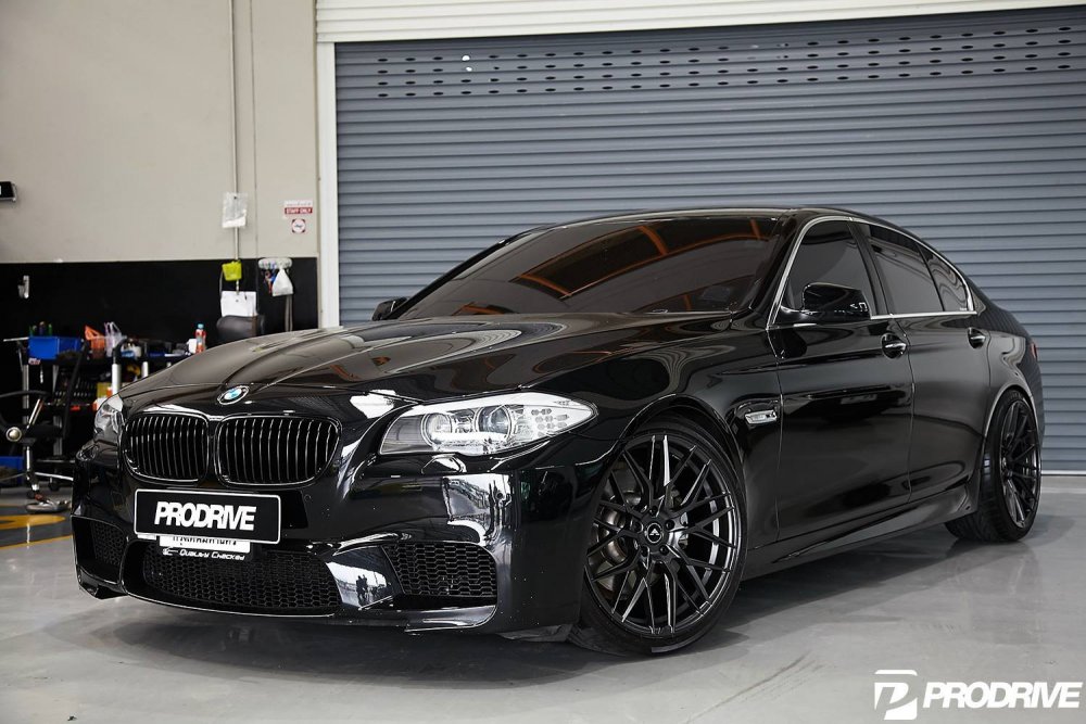 BMW 5 f10 2016