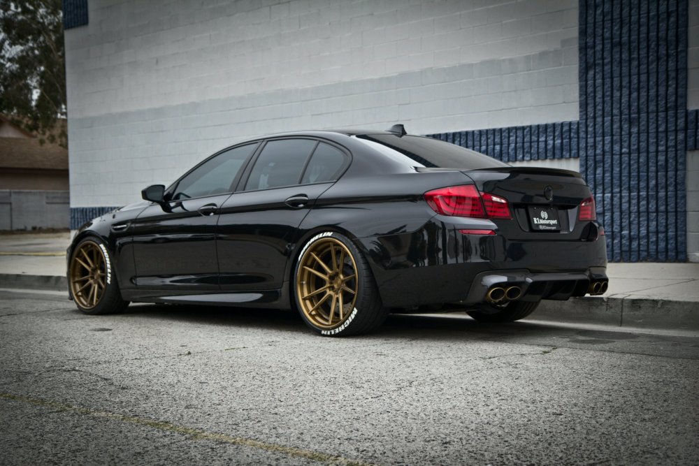 BMW f10 Tuning Black