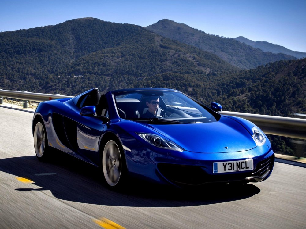 MCLAREN 12c Blue