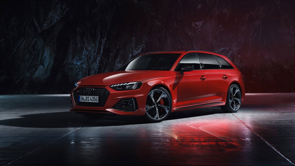 Audi rs4 avant 2020 Red