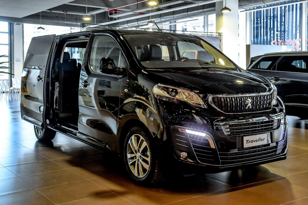 Peugeot traveller 2016