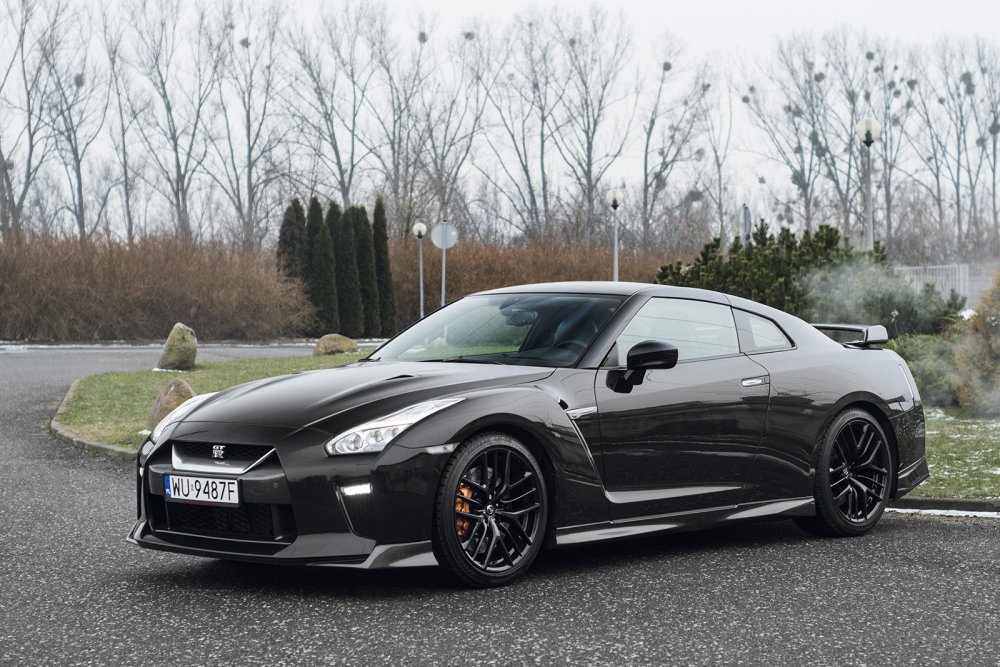 Nissan gt-r r35 Black