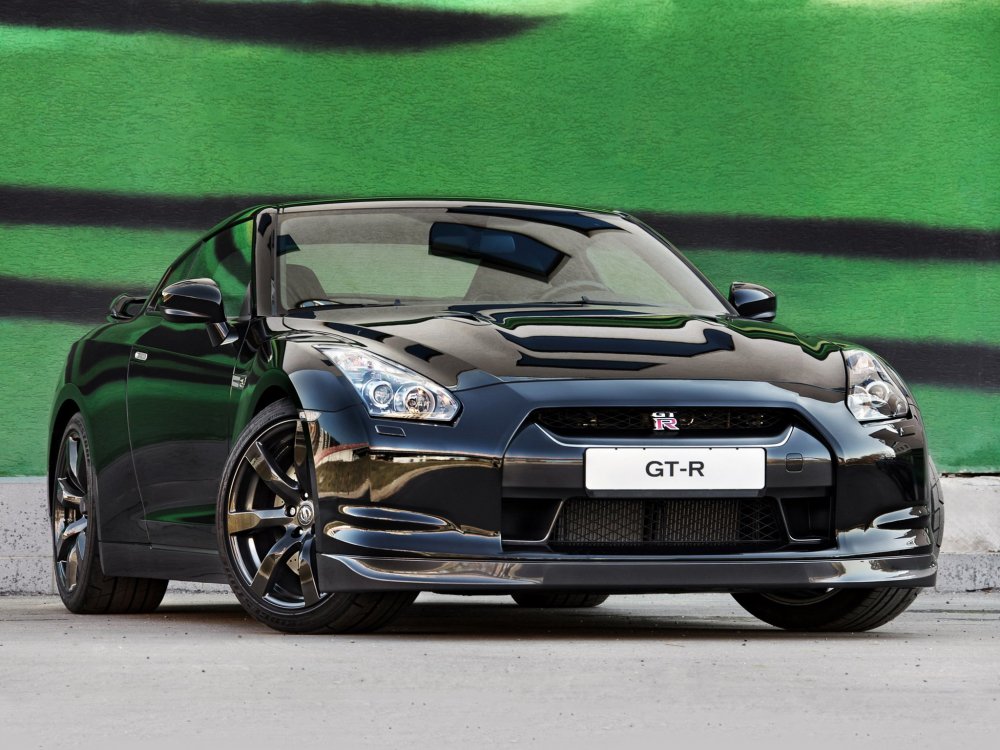 Nissan GTR r35 Black