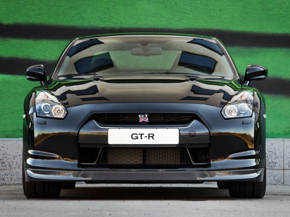 Nissan gt-r r35