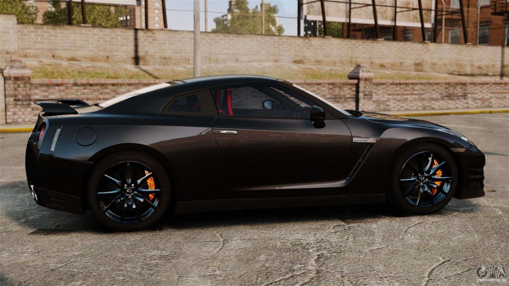 Nissan gt r black edition