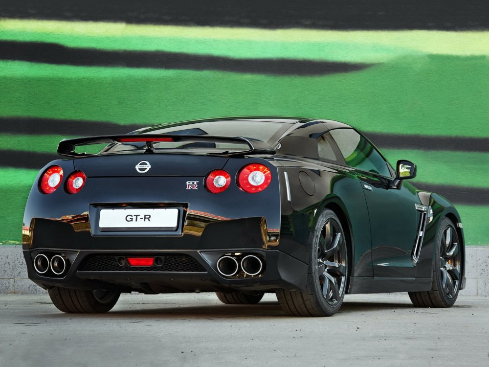 Nissan gt-r Black Edition r35